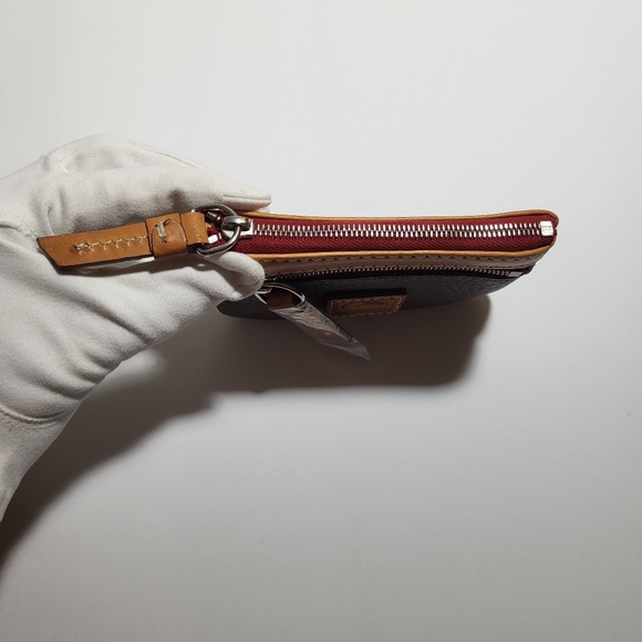 NWOT Dooney & Bourke Pebble Grain Card Case in Elephant - Picture 5 of 13